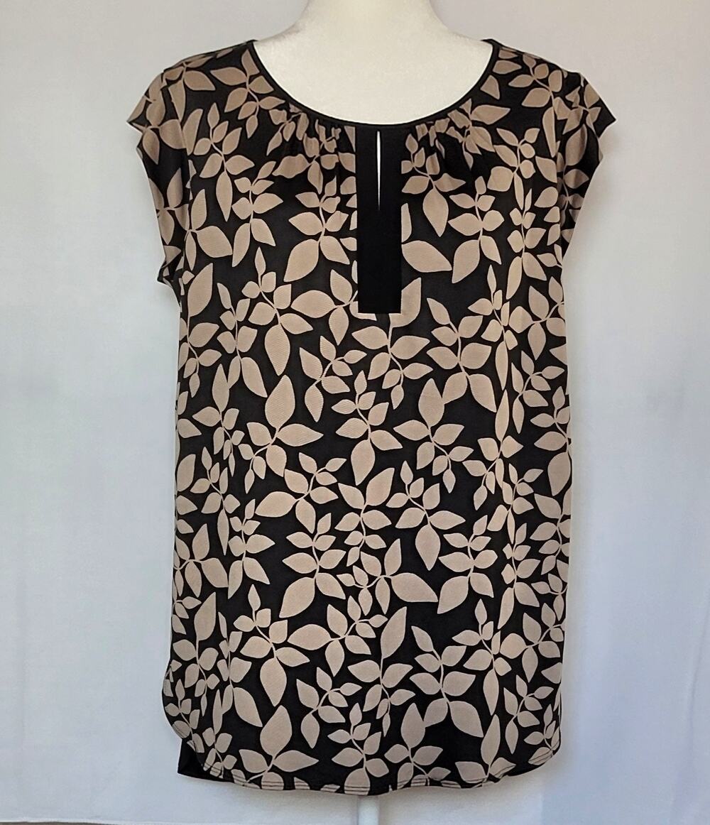 2/$15 PerSeption Concept Womens Black Tan Leaf Print Top Keyhole Neck Size XL